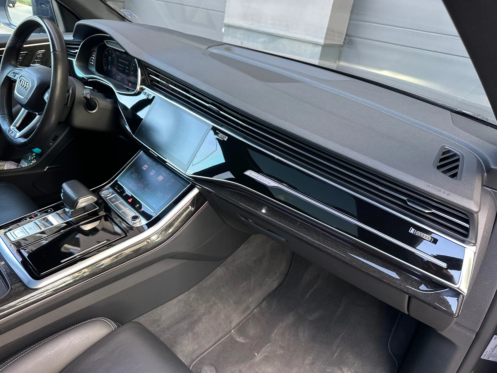 Audi Q8 50TDI Matrix / B&O / S line / Distronic | Mobile.bg   13