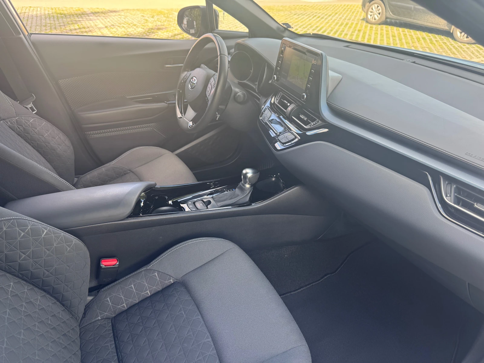 Toyota C-HR 2.0 Style/Hybrid/Facelift/Гаранция/Carplay - изображение 10