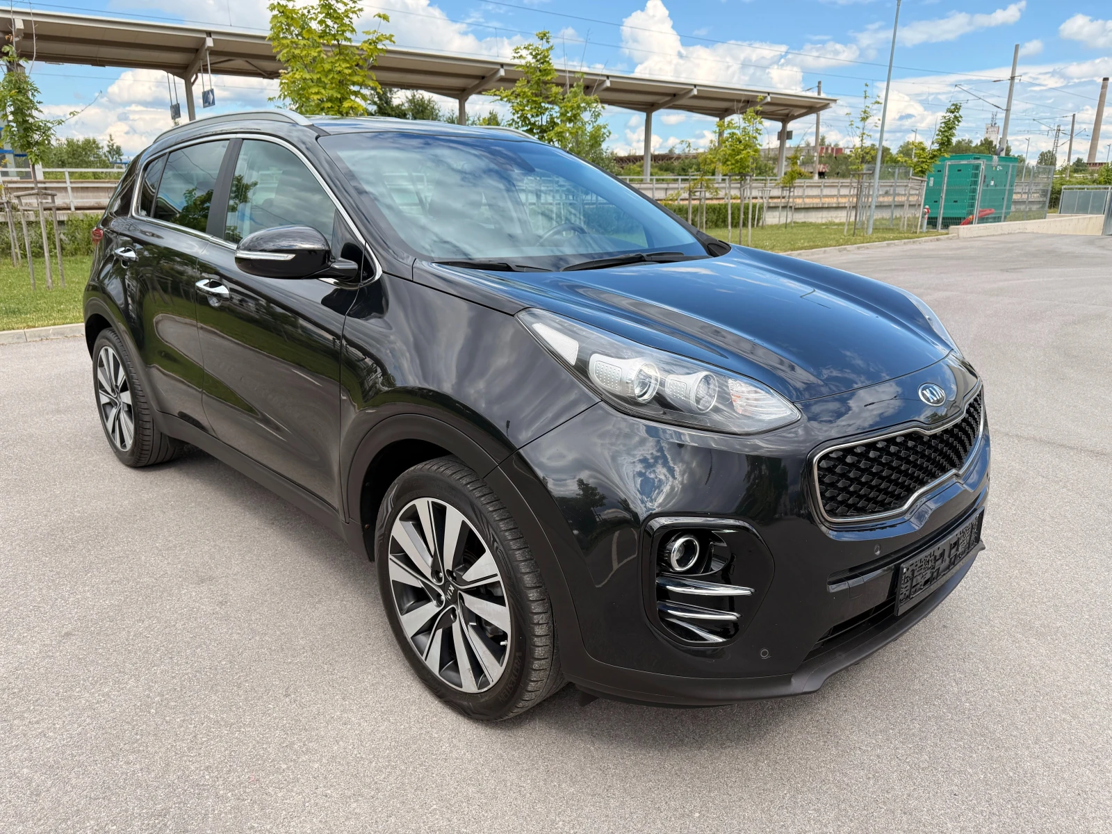 Kia Sportage 1.7 CRDI* КАМЕРА* CARPLAY* NAVI*  - изображение 3