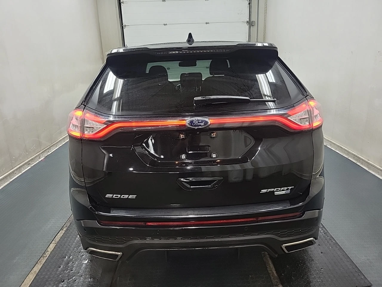 Ford Edge * АВТО КРЕДИТ* ЦЕНА ДО БГ * CARFAX *  - изображение 5