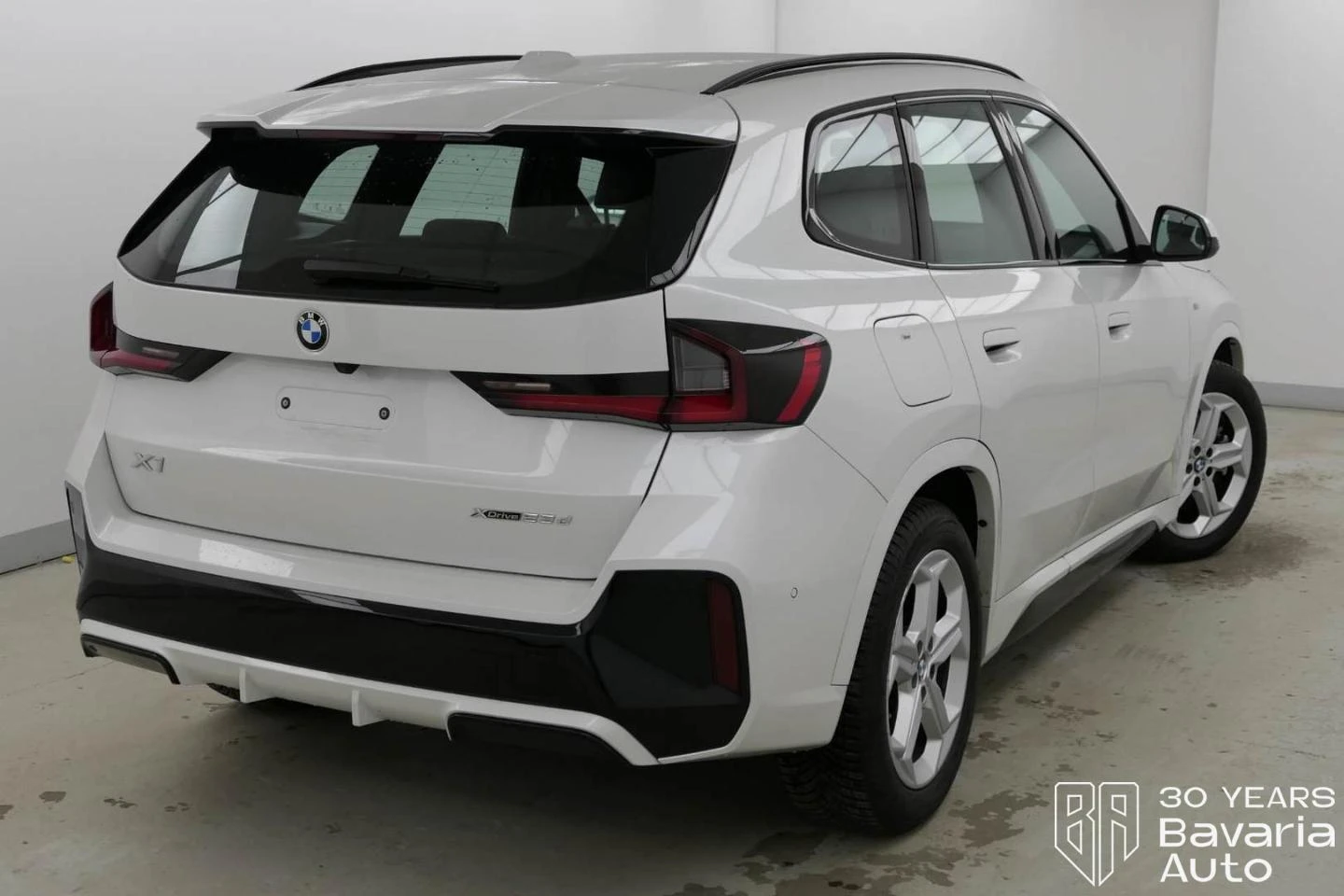 BMW X1 23d xDrive M Sport Paket Steptronic - изображение 3