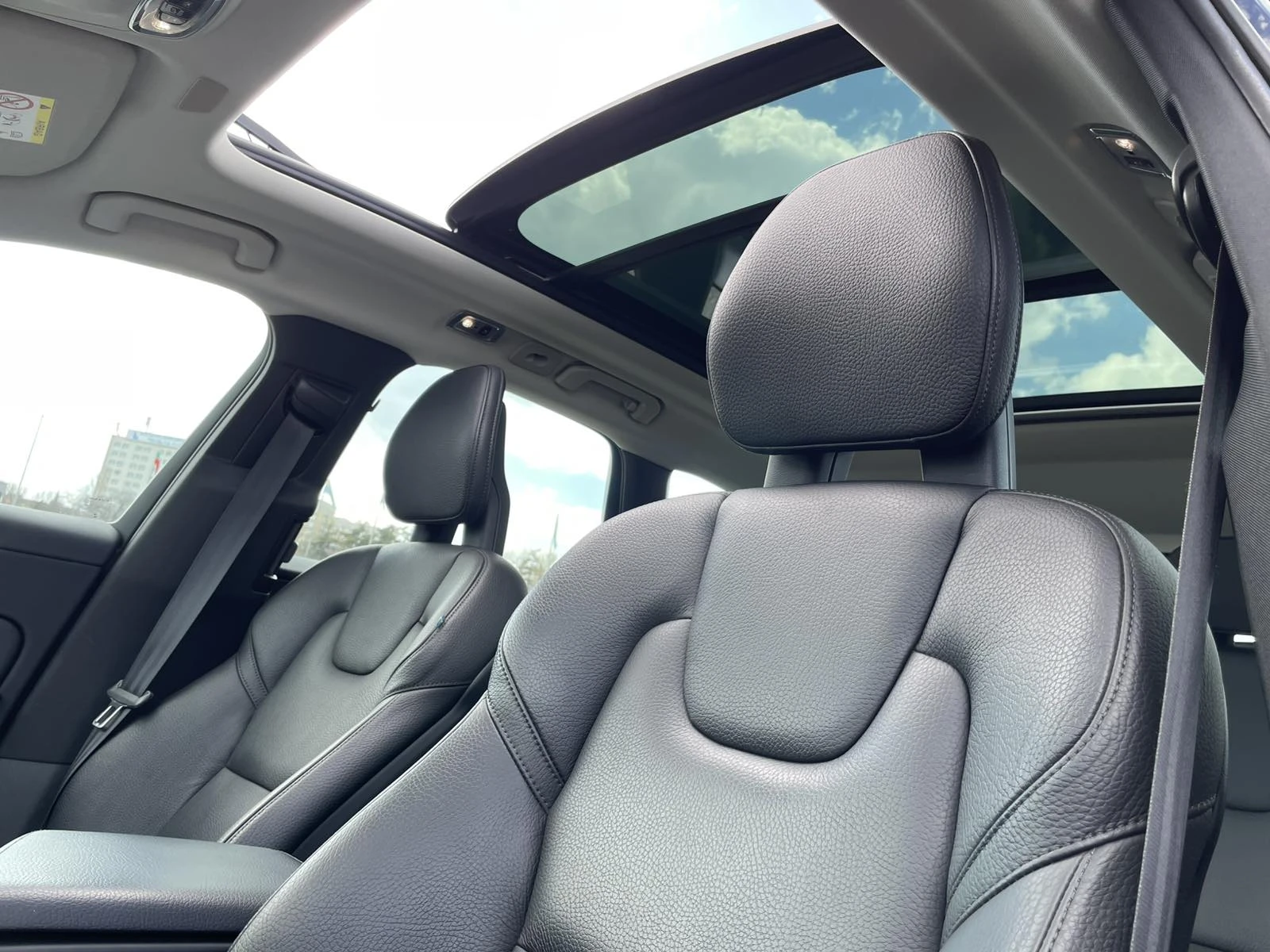 Volvo XC60 D5/Inscription/4x4/235кс/Панорама, снимка 6 - Автомобили и джипове - 53894589