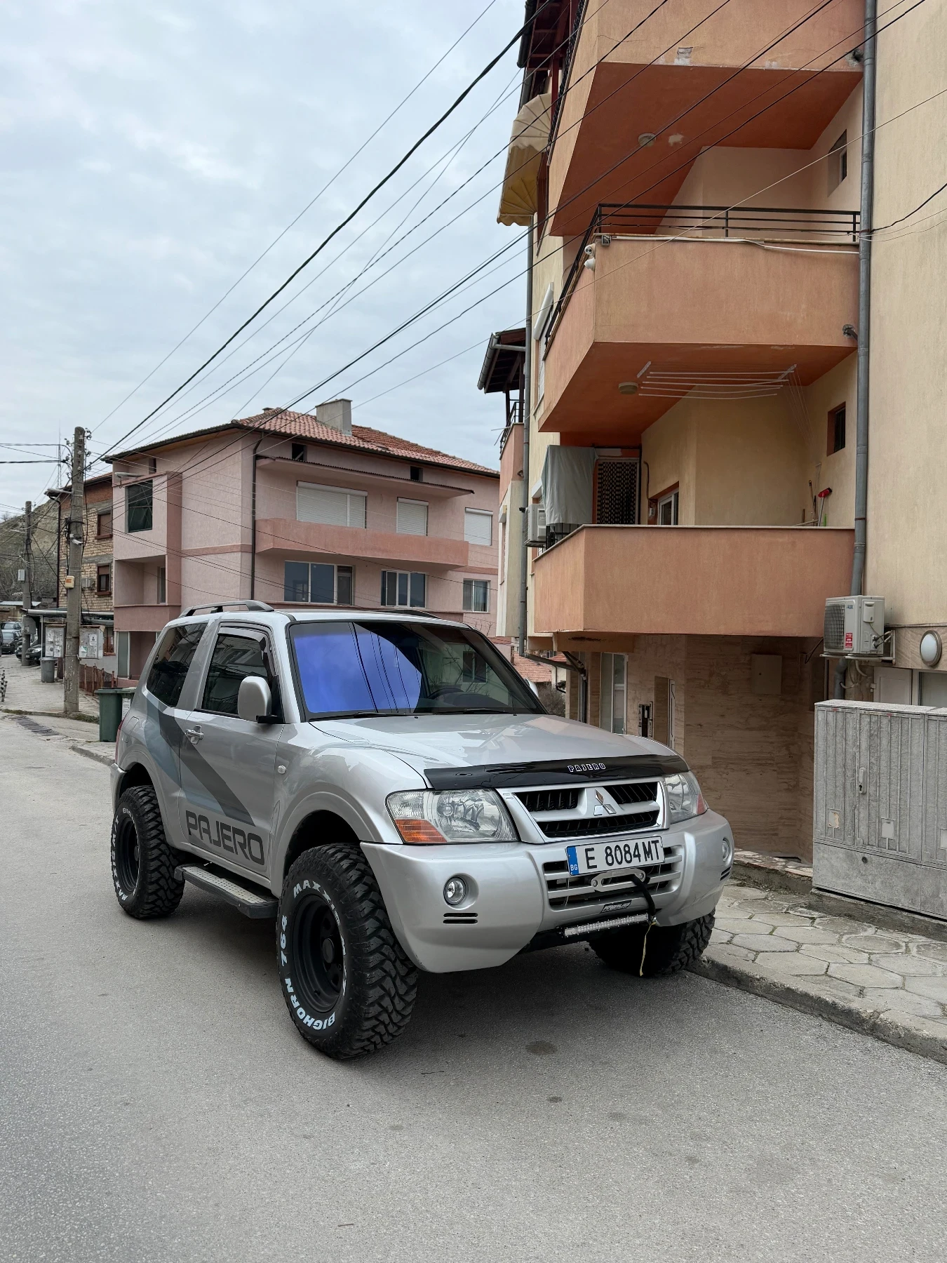 Mitsubishi Pajero 2.5