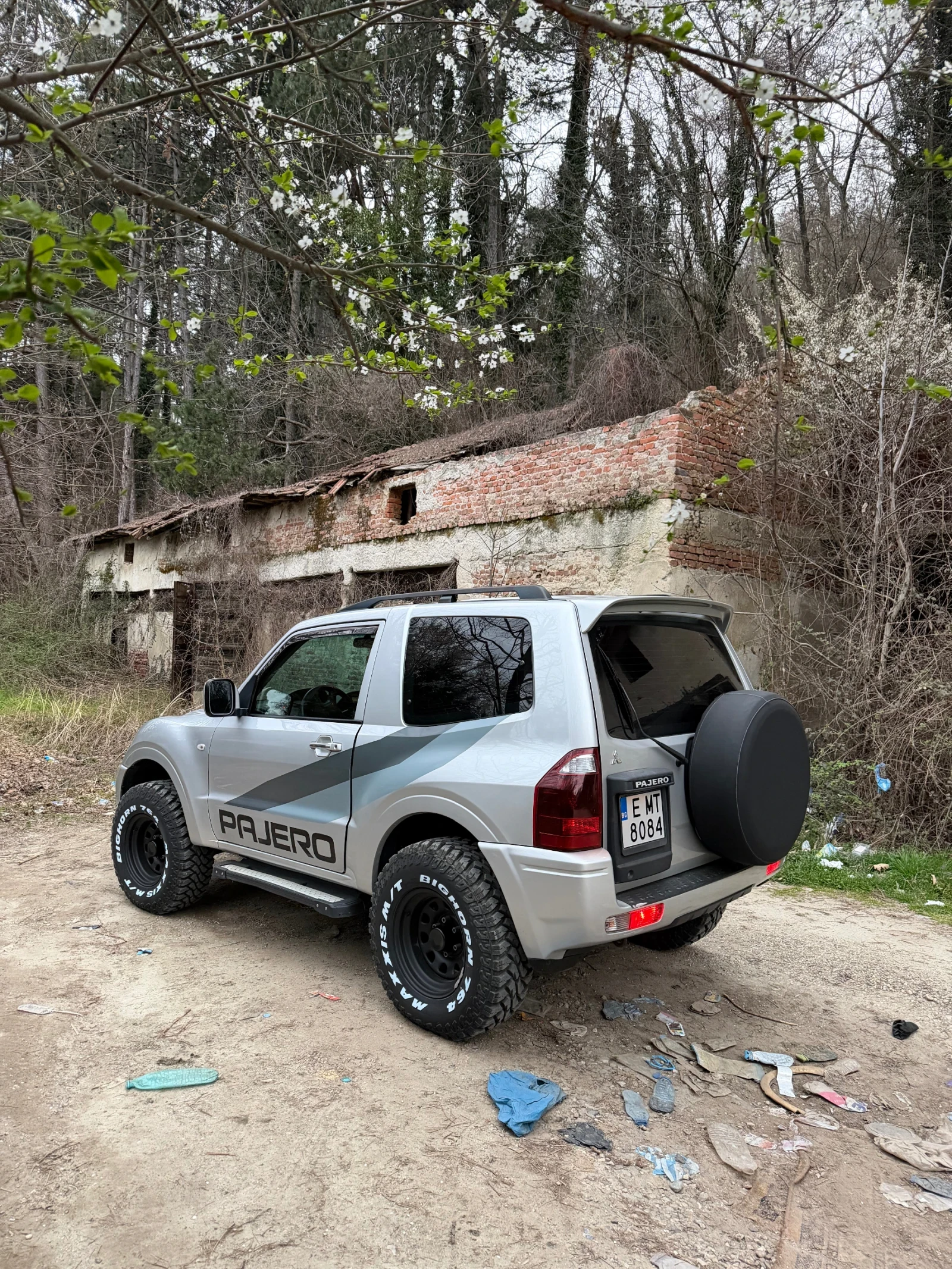 Mitsubishi Pajero 2.5, снимка 3 - Автомобили и джипове - 54155906