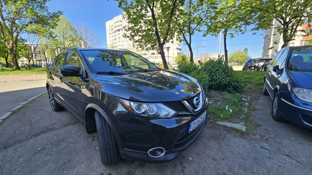 Nissan Qashqai, снимка 6 - Автомобили и джипове - 54356674
