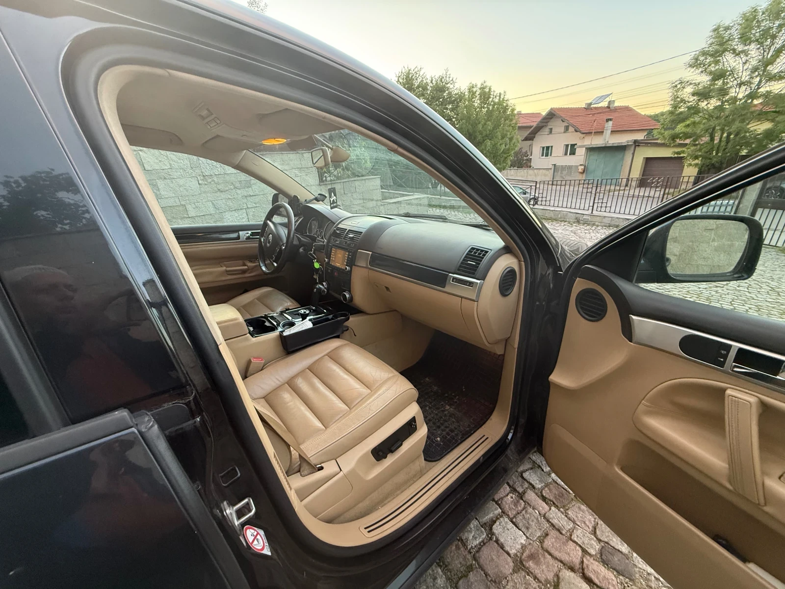 VW Touareg, снимка 7 - Автомобили и джипове - 54622445