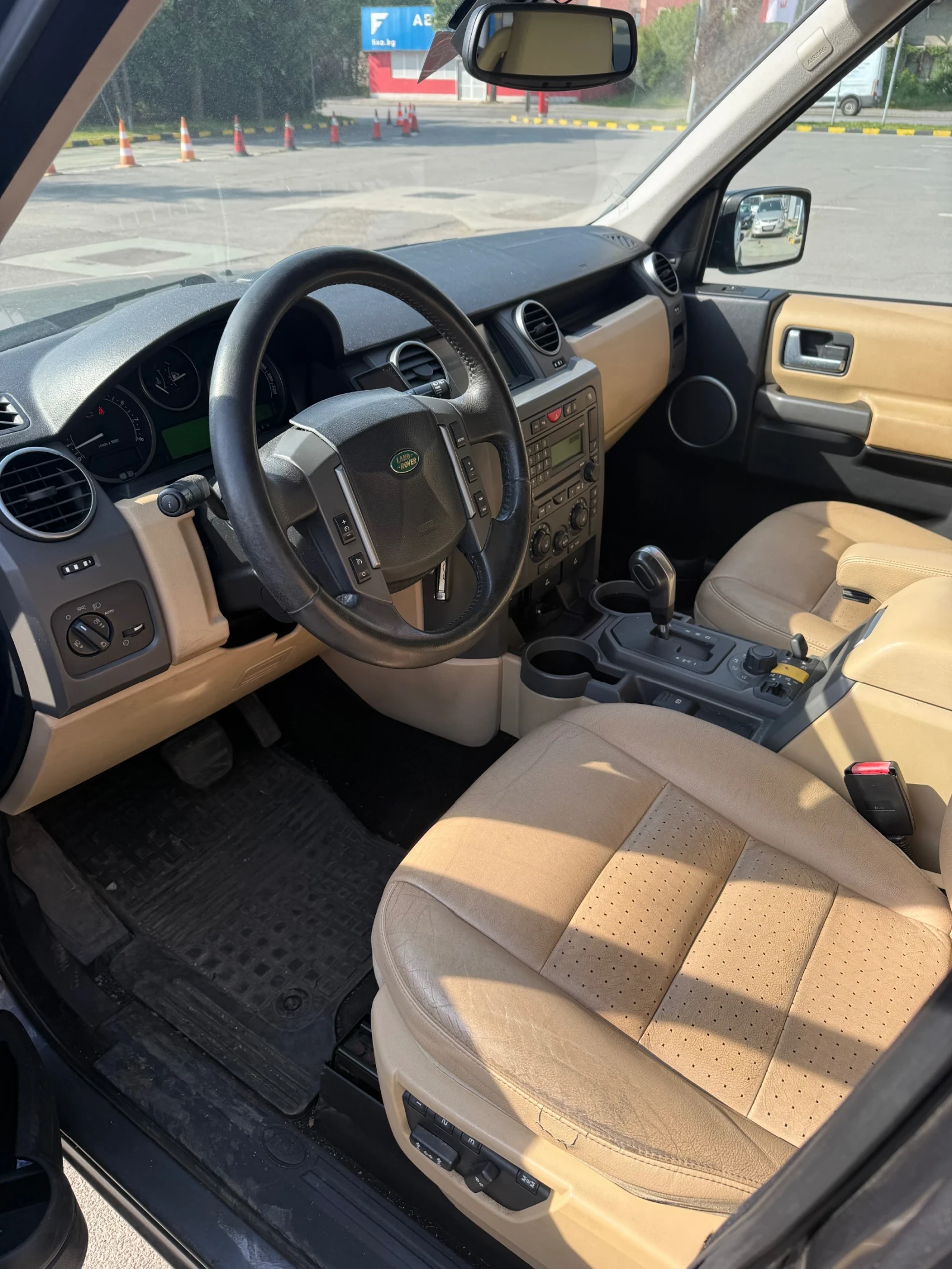 Land Rover Discovery 4.4/V8/Full, снимка 6 - Автомобили и джипове - 54625046