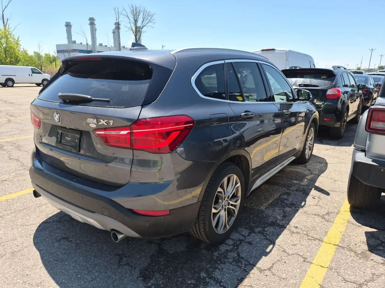 BMW X1 XDRIVE28I| PANO| ПОДГРЕВИ| CARFAX| , снимка 3 - Автомобили и джипове - 54678535