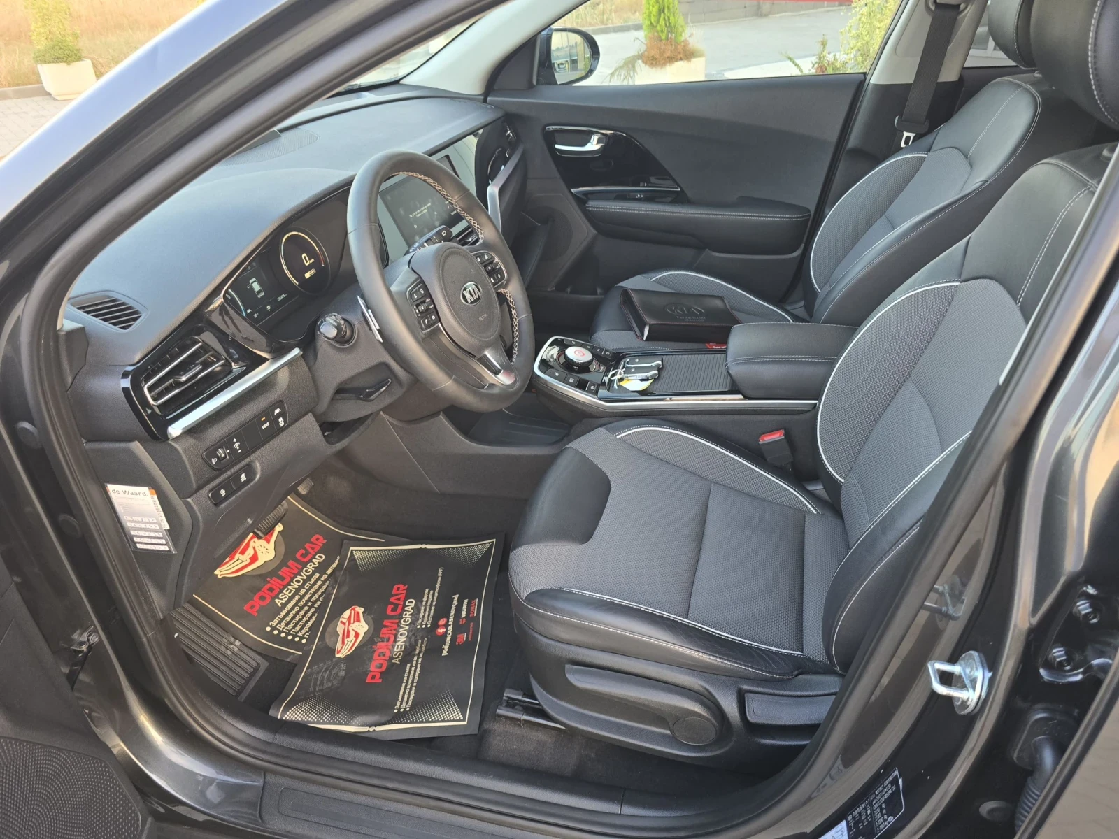 Kia Niro 64KW/127000km/FACE-LIFT, снимка 10 - Автомобили и джипове - 55073445