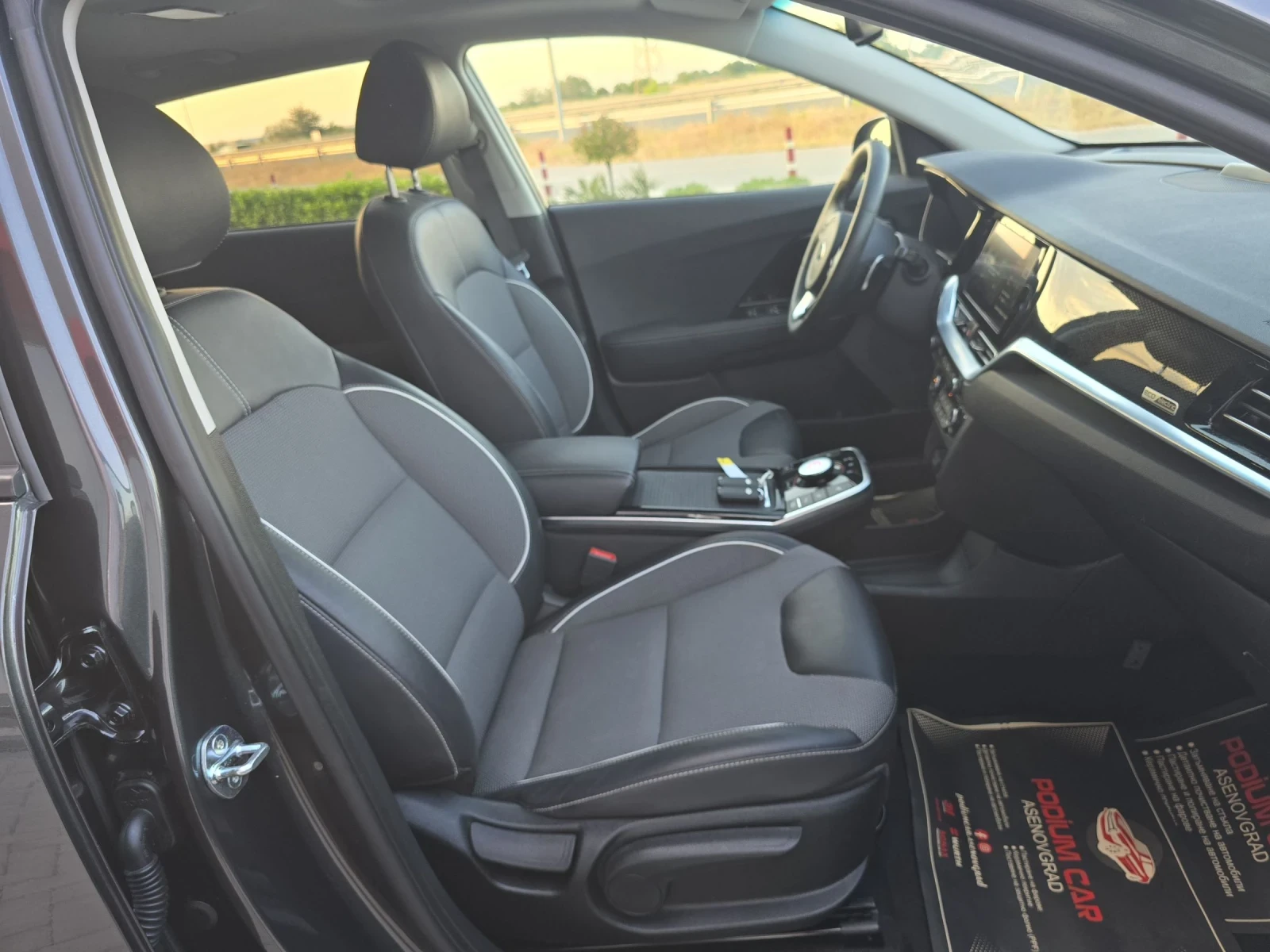 Kia Niro 64KW/127000km/FACE-LIFT, снимка 14 - Автомобили и джипове - 55073445