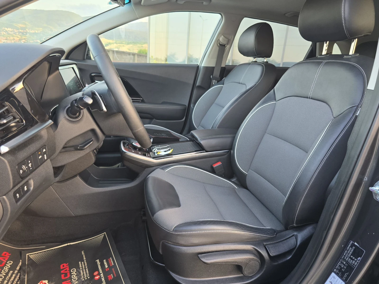 Kia Niro 64KW/127000km/FACE-LIFT, снимка 11 - Автомобили и джипове - 55073445