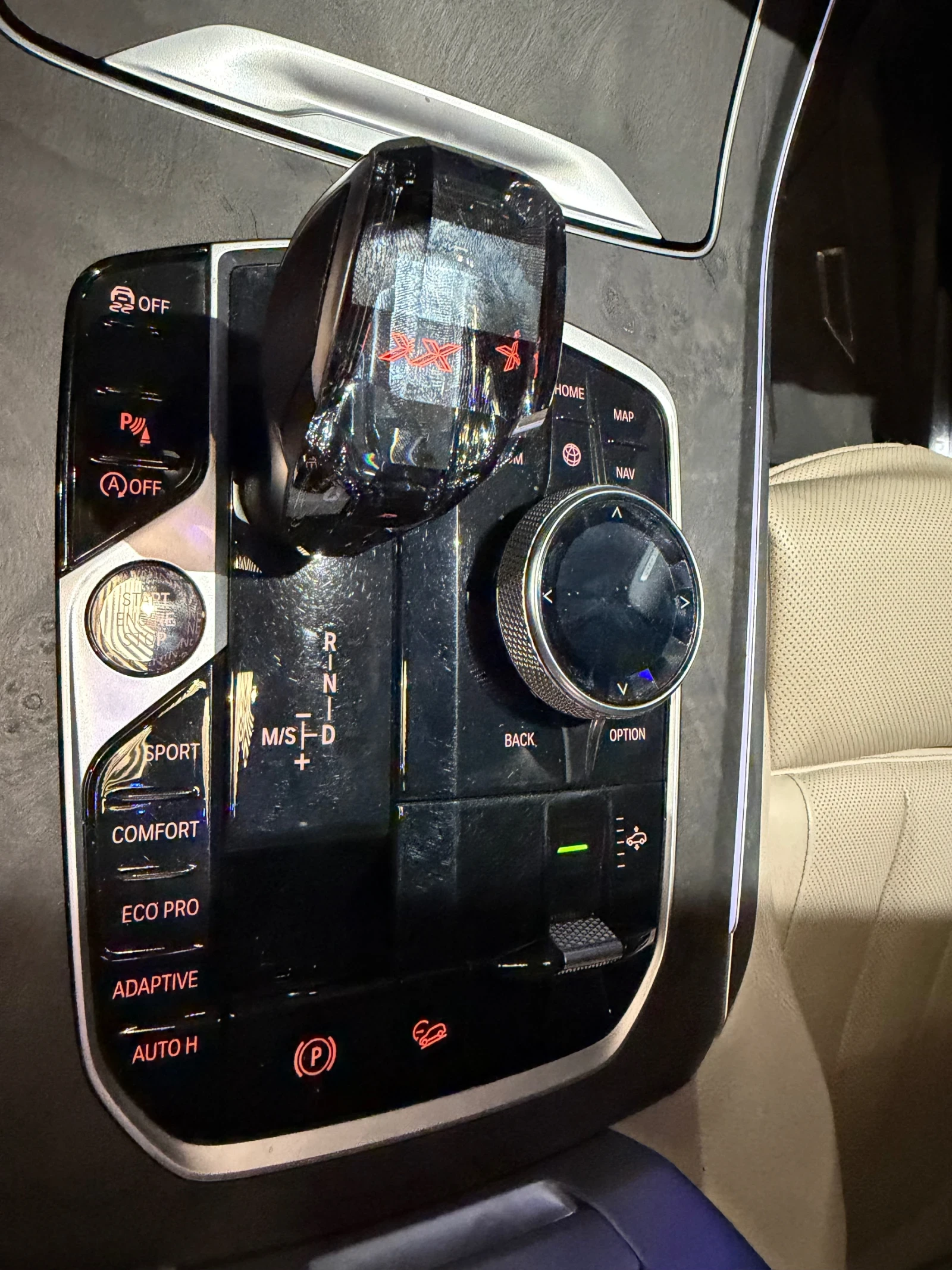 BMW X5 40 i M , снимка 8 - Автомобили и джипове - 55551579