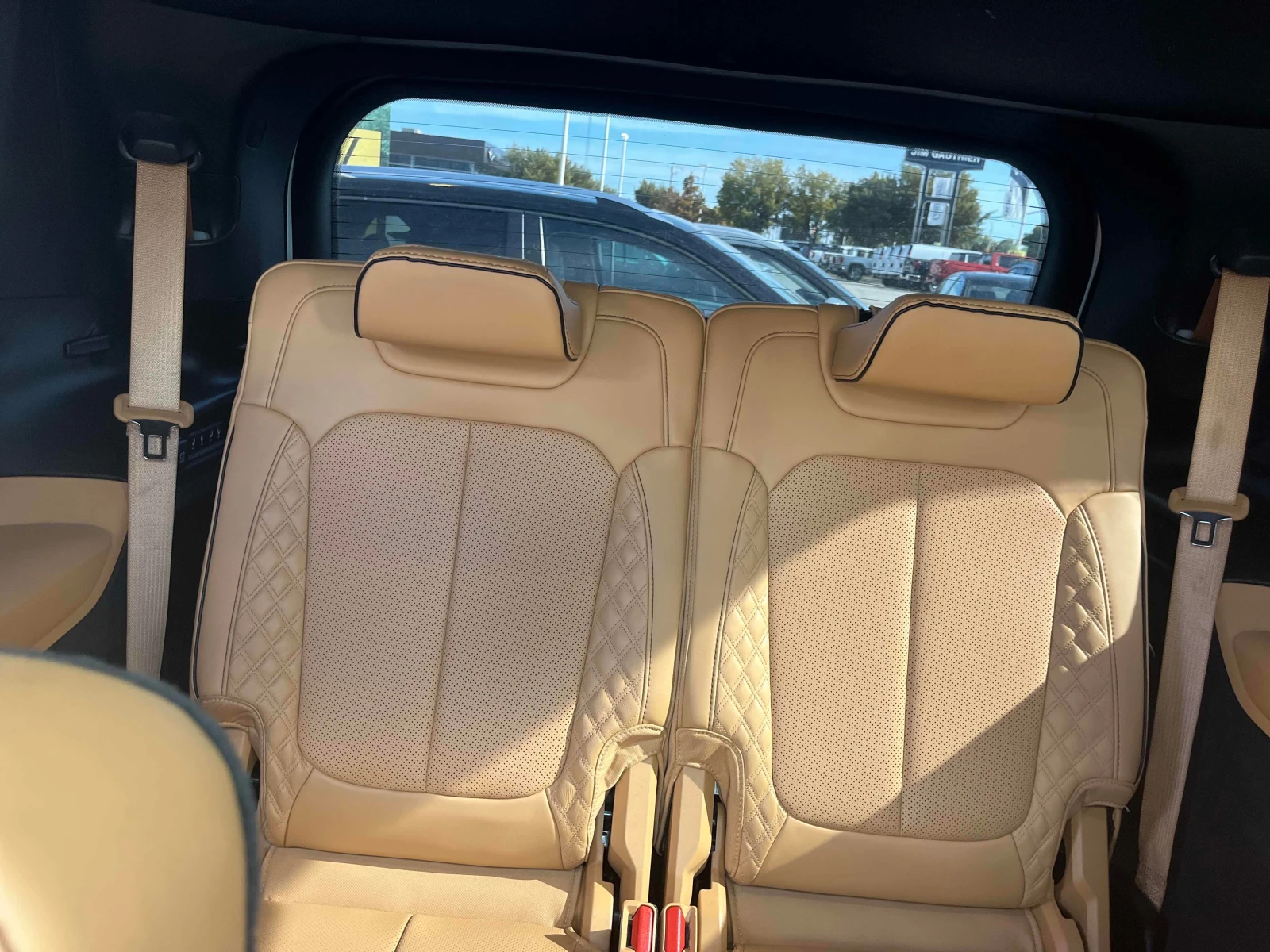 Jeep Grand cherokee * Summit* CARFAX* АВТОКРЕДИТ БЕЗ ПЪРВОНАЧАЛНА ВНОС, снимка 17 - Автомобили и джипове - 55949910