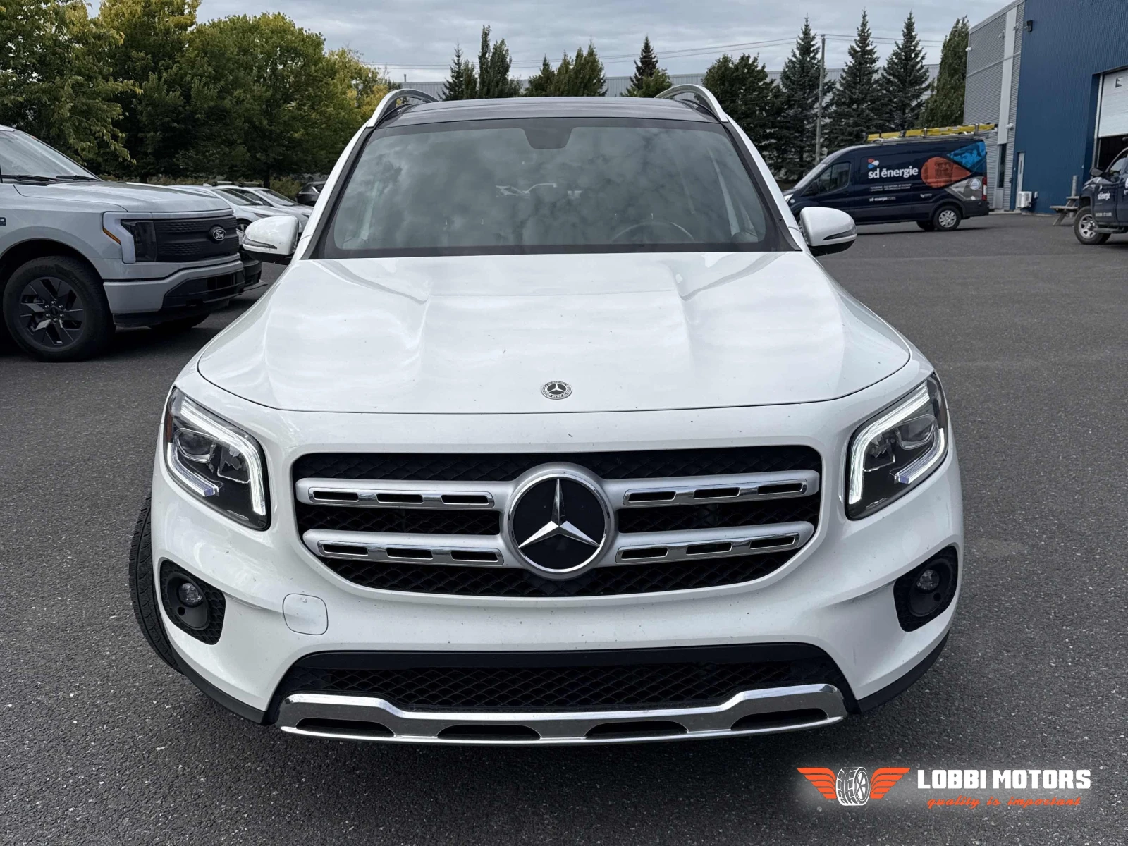 Mercedes-Benz GLB, снимка 11 - Автомобили и джипове - 56113848