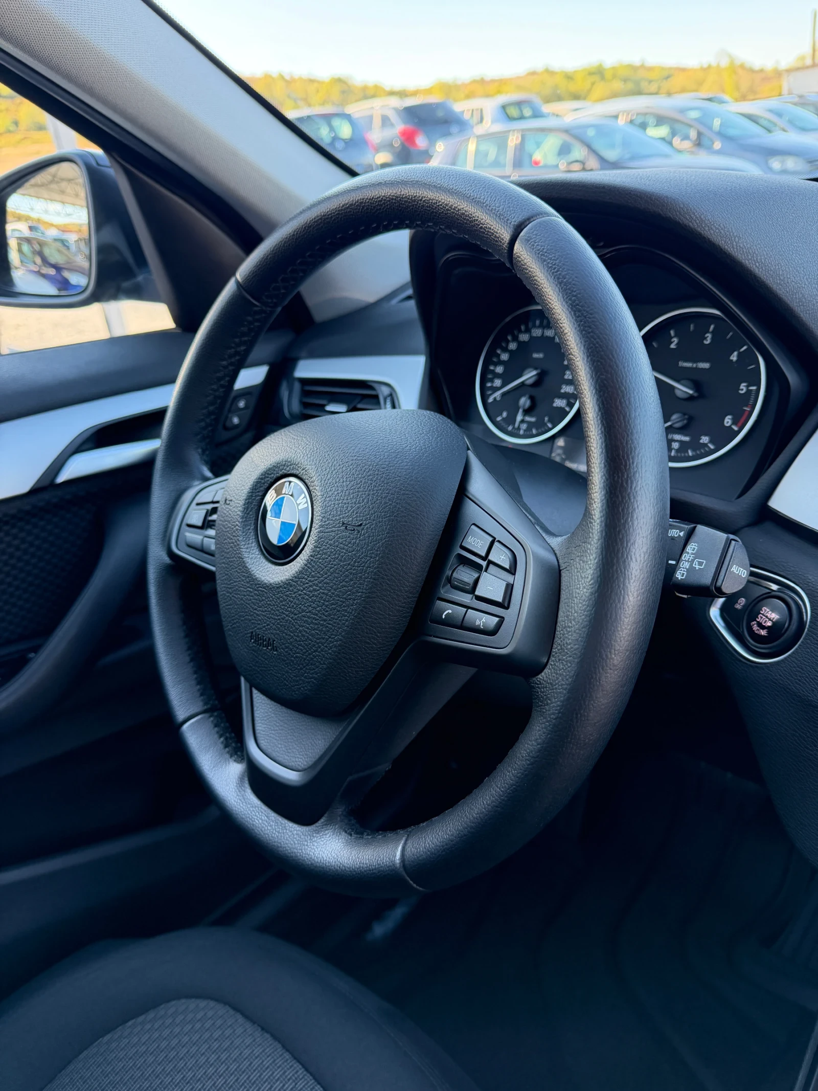 BMW X1 2.0d! Avtomat!! Euro-6b!!!, снимка 11 - Автомобили и джипове - 56318925