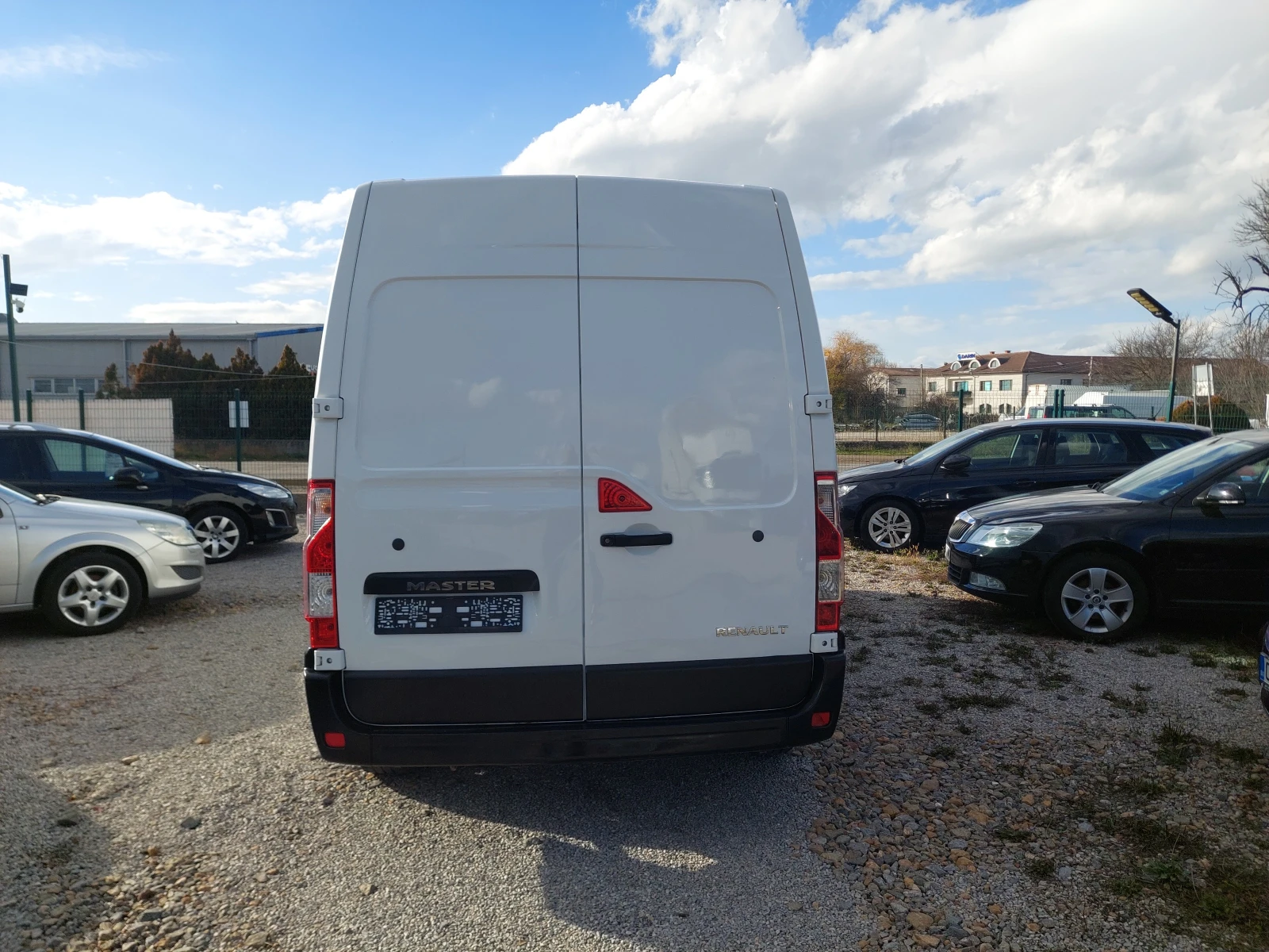 Renault Master L2H2 - изображение 6