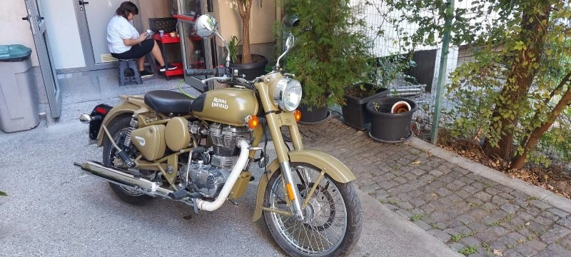 Royal Enfield Bullet 500 BULLET CLASSIC. Регистриран. Обслужен. Перфектен, снимка 1 - Мотоциклети и мототехника - 46593072