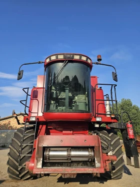 Комбайн CASE IH 2388, снимка 7