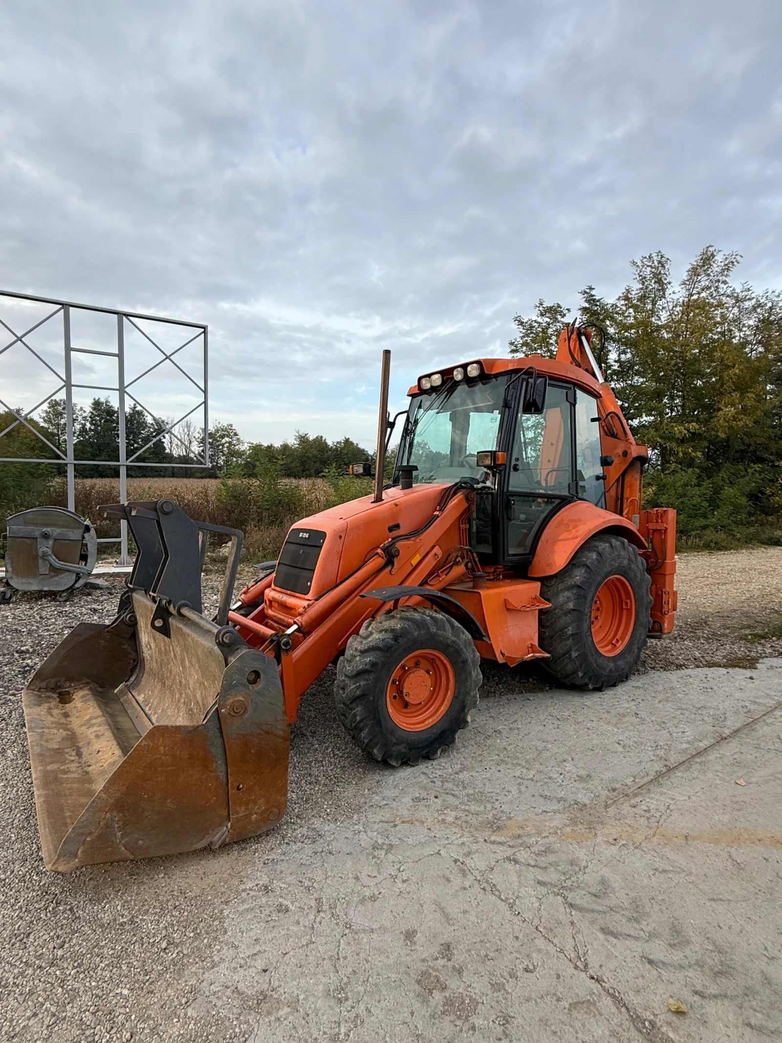 Багер Kobelco B-110 4PS - изображение 2