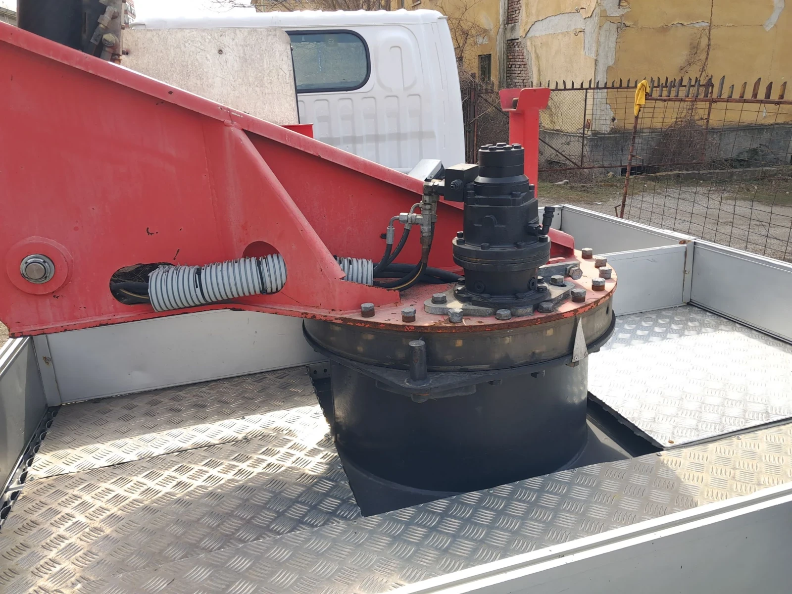 ��������� Nissan Cabstar  20� | Mobile.bg � ����������� 12