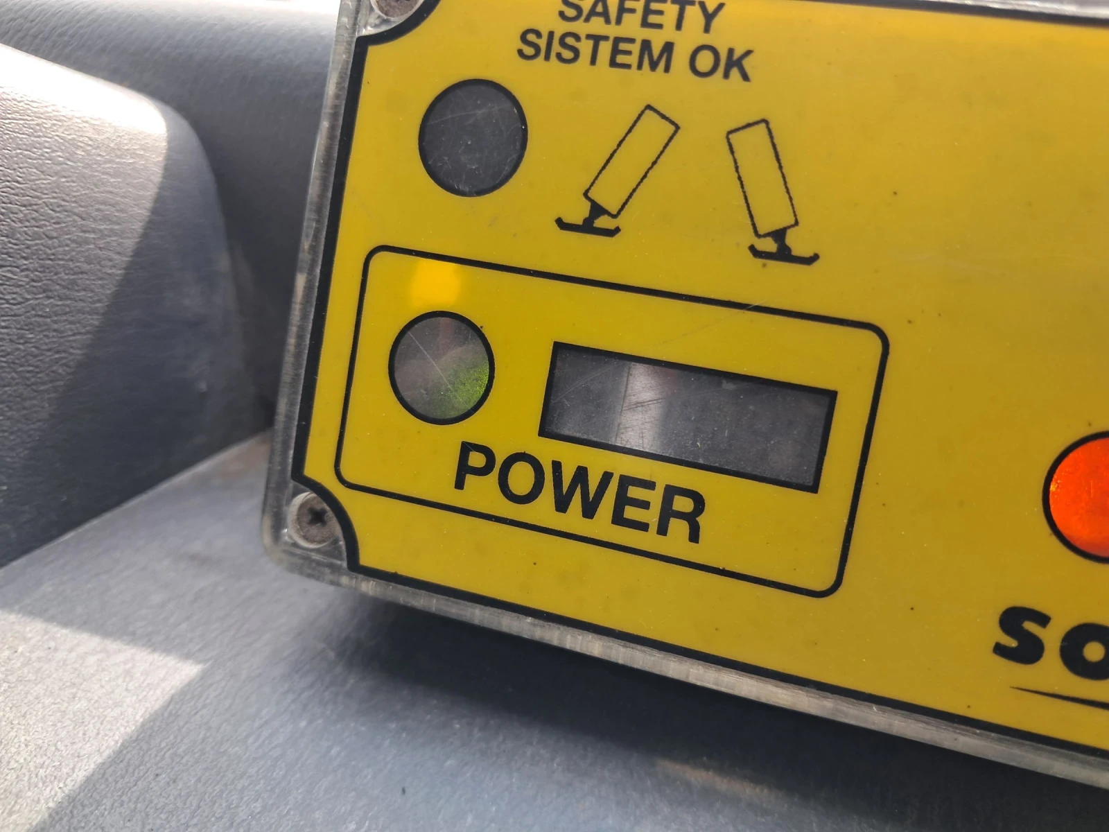 ��������� Nissan Cabstar  20� | Mobile.bg � ����������� 8