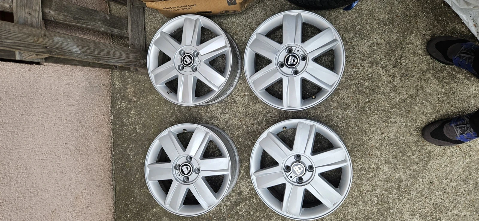 Джанти за Dacia Dokker, снимка 2 - Гуми и джанти - 48783331