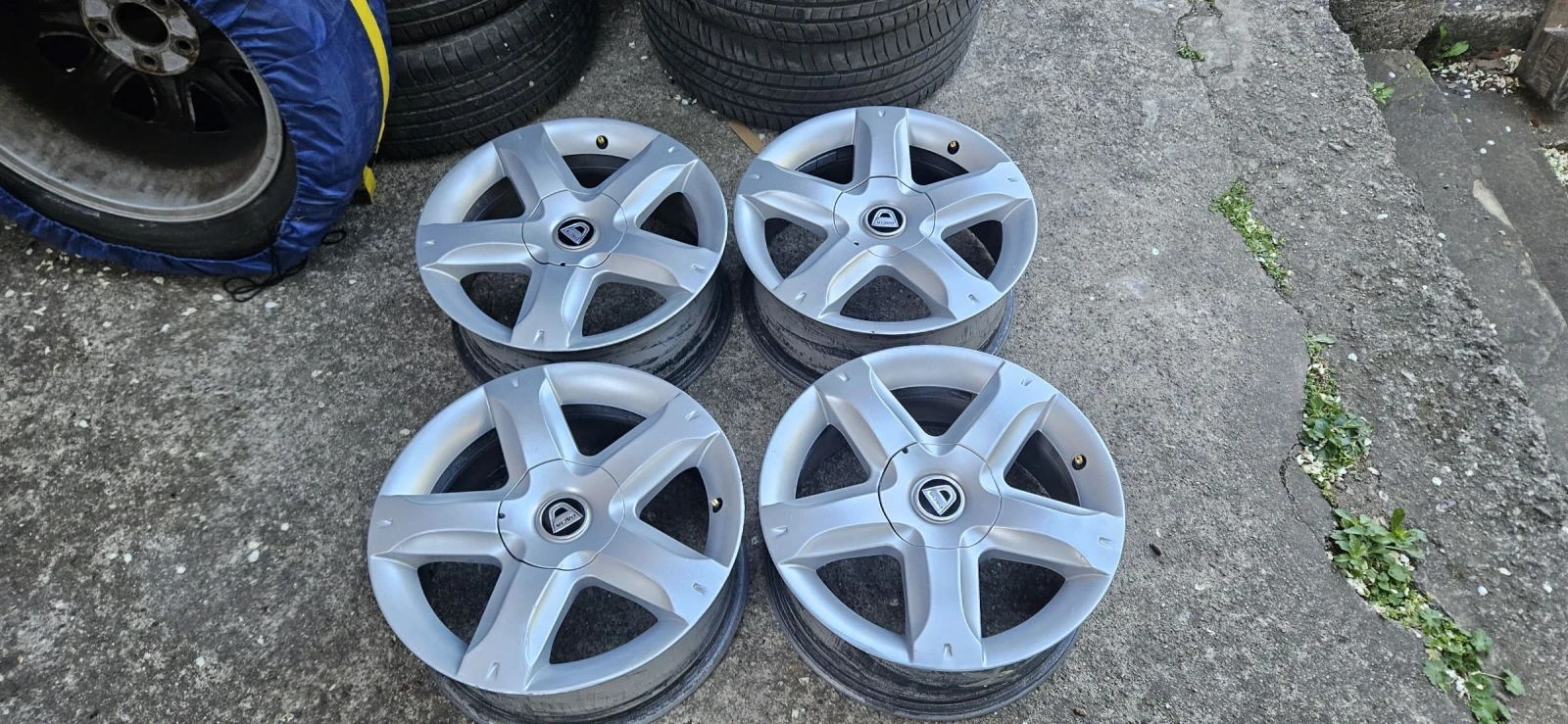 Джанти за Dacia Dokker