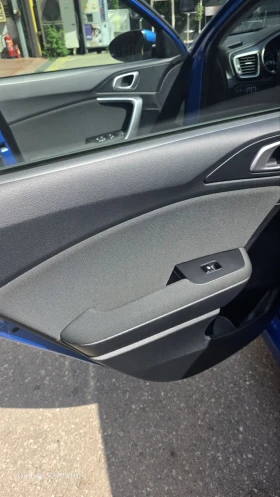 Kia Ceed, снимка 11