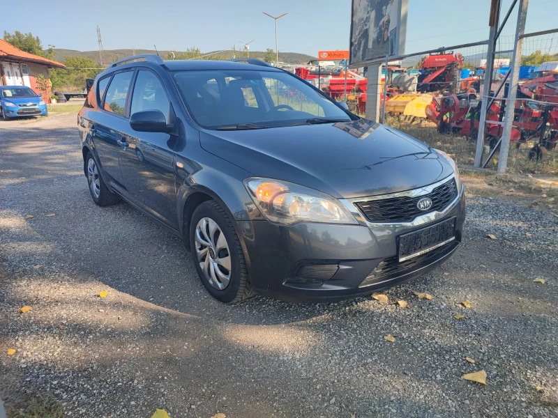 Kia Ceed 1/6 CRDI, снимка 1 - Автомобили и джипове - 46903715