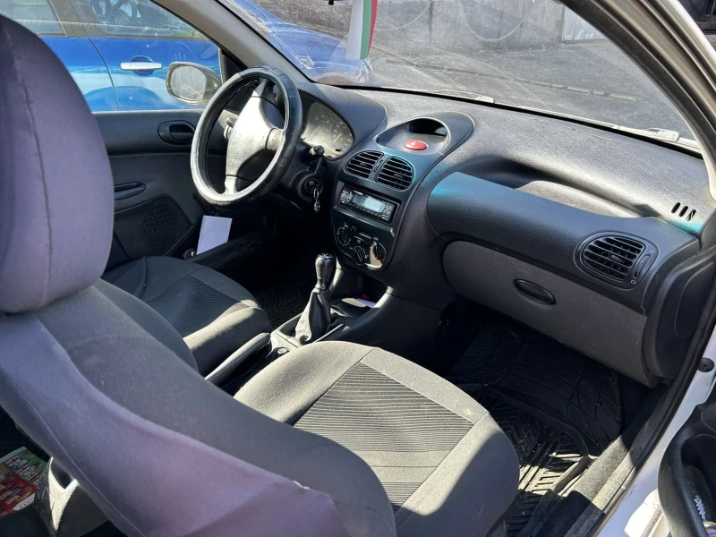 Peugeot 206, снимка 2 - Автомобили и джипове - 48224463