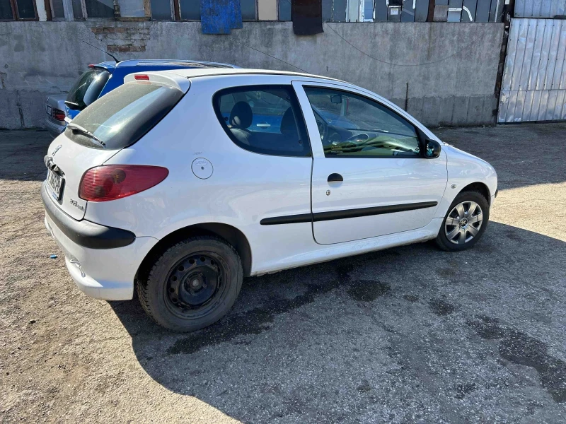 Peugeot 206, снимка 5 - Автомобили и джипове - 48224463