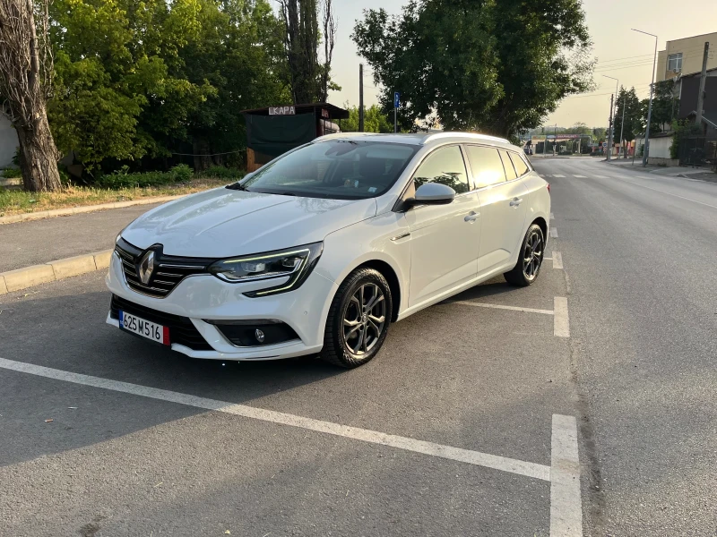 Renault Megane GrandTour/1.2Tce/131PS/EDC/ВСИЧКИ ЕКСТРИ!!!, снимка 2 - Автомобили и джипове - 48371749