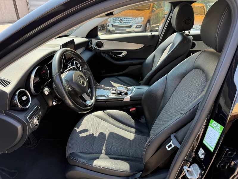 Mercedes-Benz C 250 4-MATIC AMG ! 100% РЕАЛНИ КИЛОМЕТРИ! ! !, снимка 9 - Автомобили и джипове - 52197055