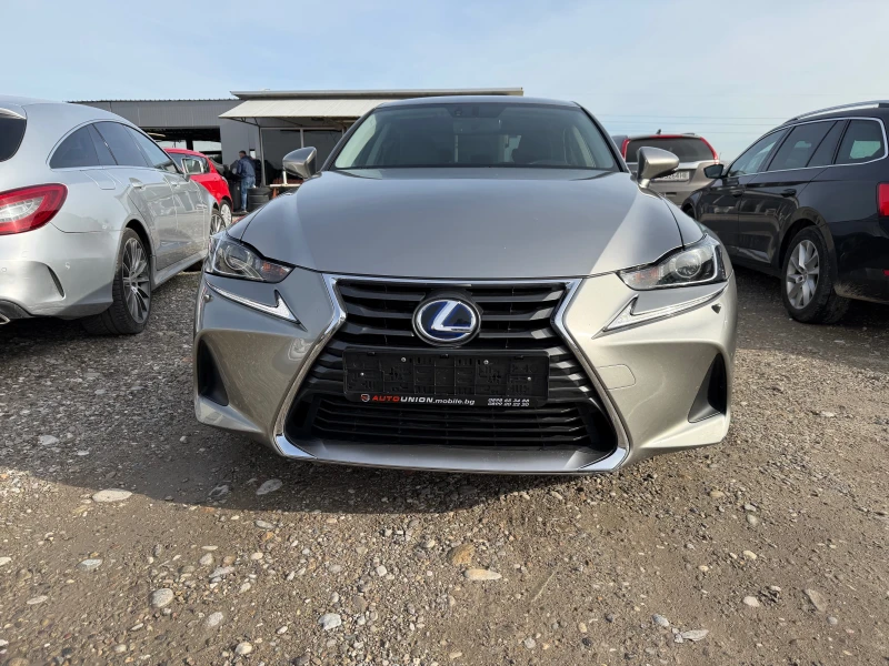 Lexus IS 300 2.5 HYBRID, снимка 2 - Автомобили и джипове - 52621351