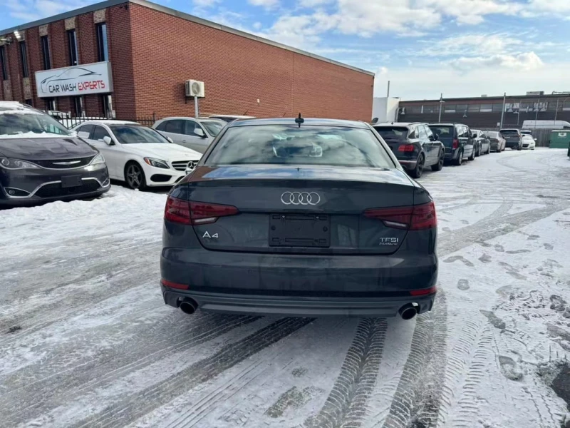 Audi A4 2018 Progressiv * CARFAX * БЕЗ ПЪРВОНАЧАЛНА ВНОСКА, снимка 5 - Автомобили и джипове - 53049977