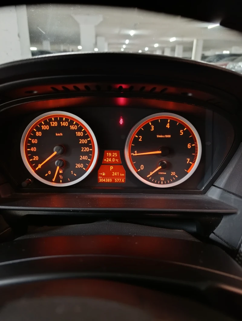 BMW 525 Бензин+ газ, снимка 15 - Автомобили и джипове - 53053402