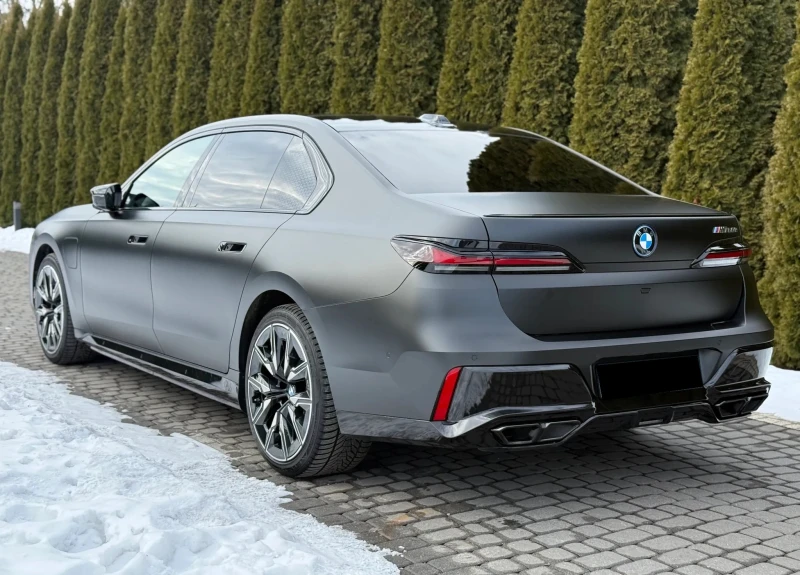 BMW 760 M760e Plug-in Hybrid xDrive, снимка 5 - Автомобили и джипове - 53512486