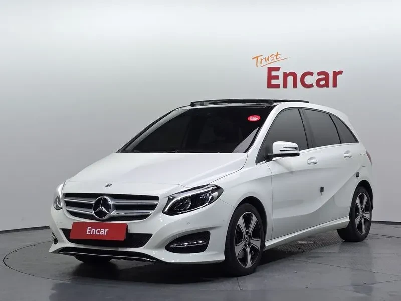 Mercedes-Benz B 220