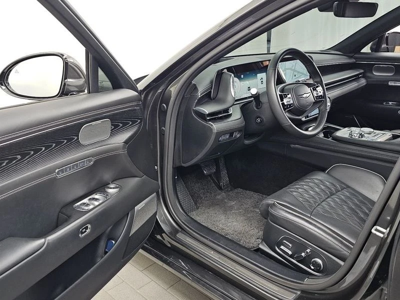 Genesis G90 Gasoline 3.5 Turbo e-S/C AWD LWB| 379�.�.| ���.��� | Mobile.bg � ����������� 10