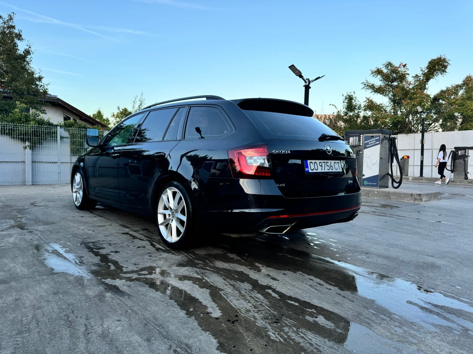 Skoda Octavia VRS 2TDI 4x4 200КС - изображение 3