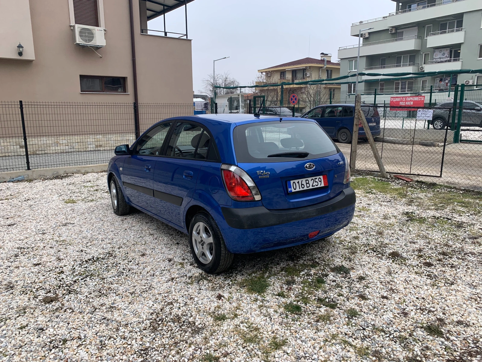 Kia Rio 1.6CVVT Automat Швейцария - изображение 4