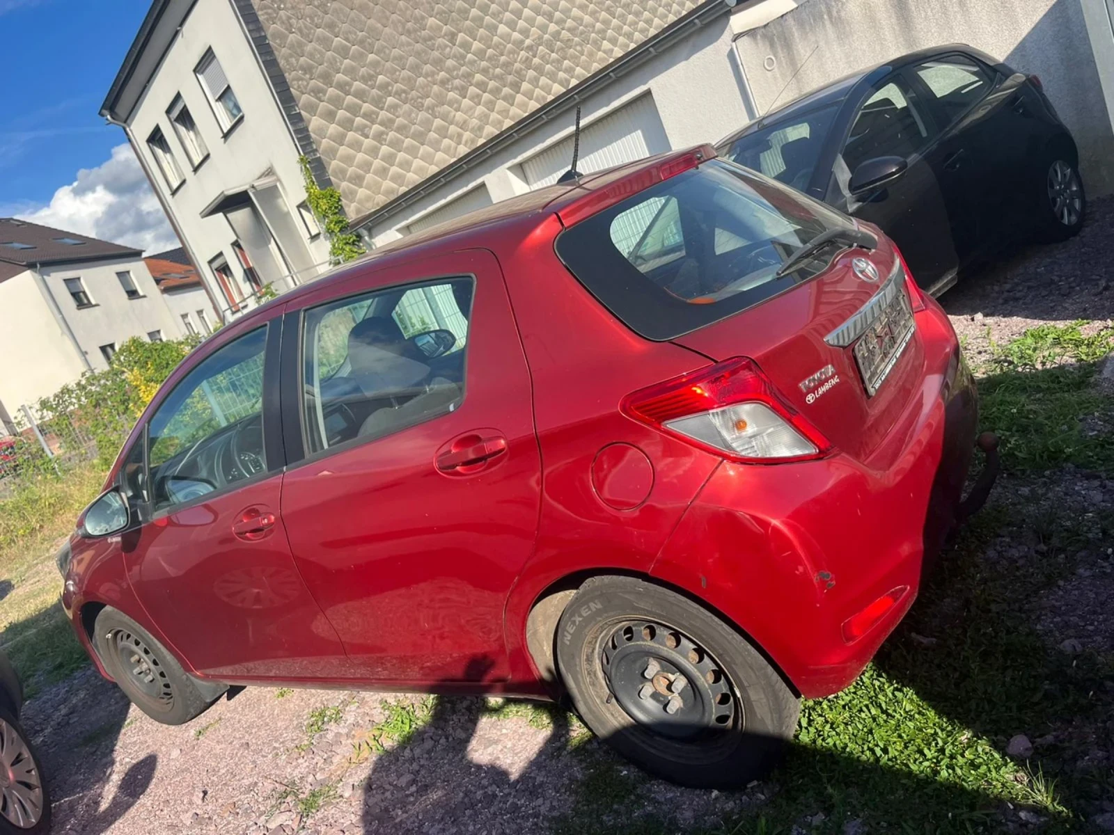 Toyota Yaris  - изображение 3