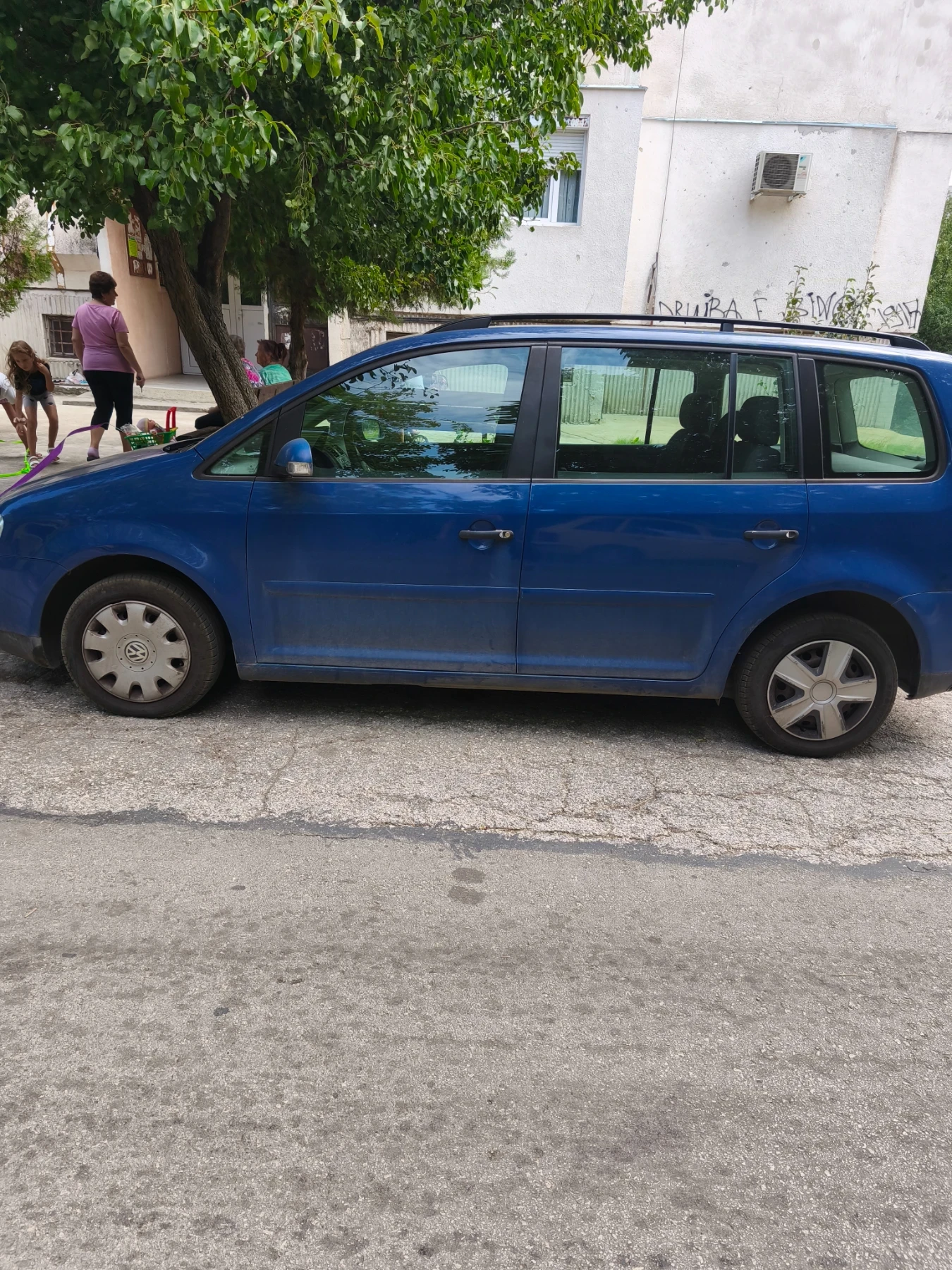 VW Touran  - изображение 3