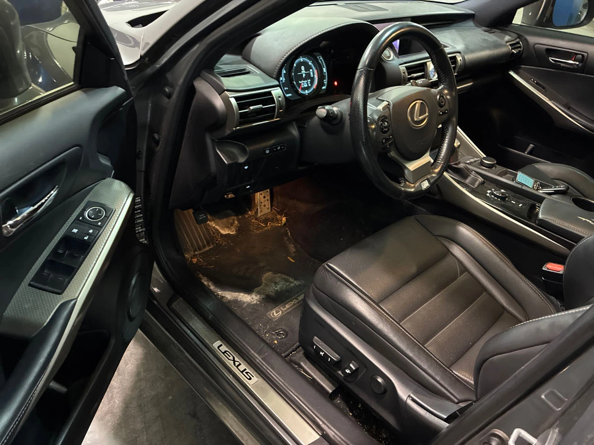 Lexus IS 350 * АвтоКредит*  - изображение 9
