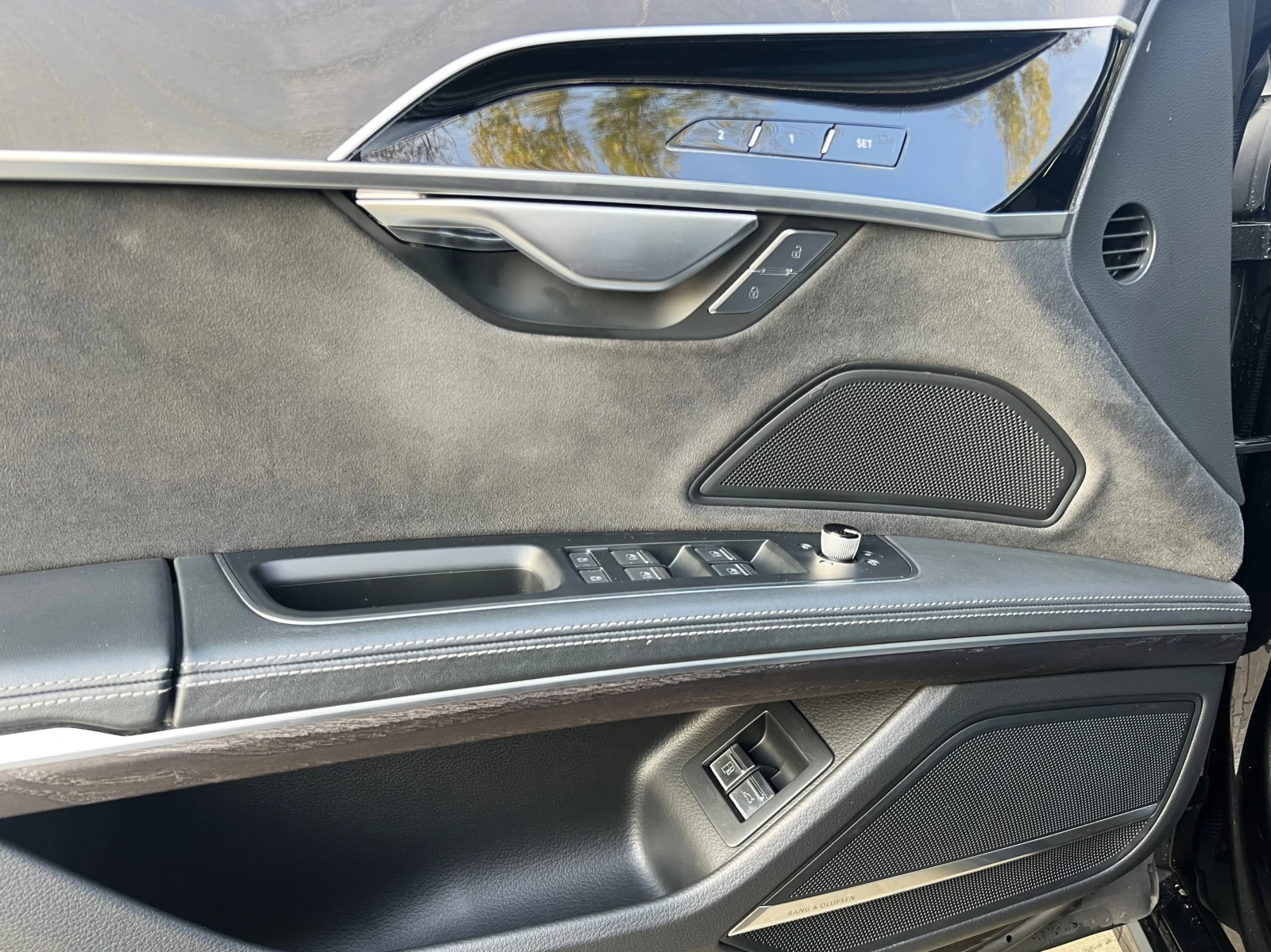 Audi A8 60TFSIe /LONG/FIRST CLASS/B&O/MATRIX/HUD/TV - изображение 8