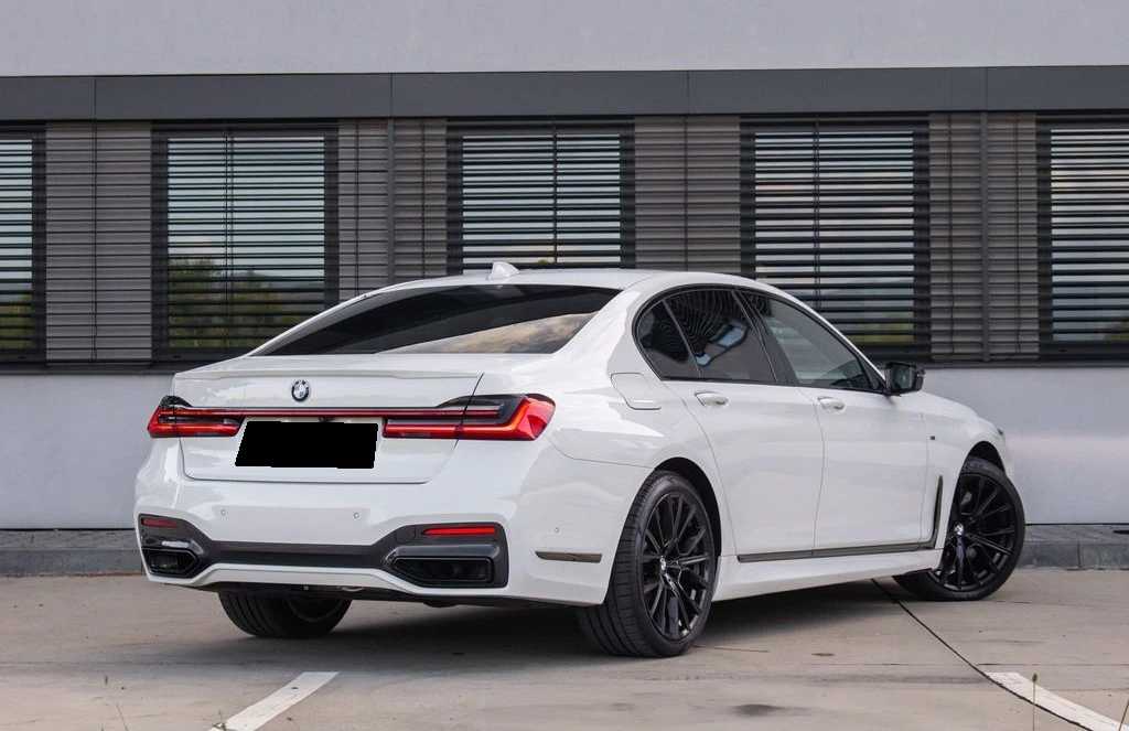 BMW 750 d xDrive M-Sport - изображение 2