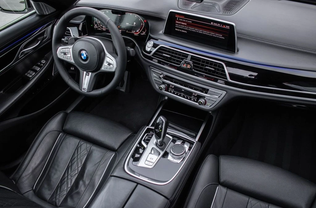 BMW 750 d xDrive M-Sport - изображение 6