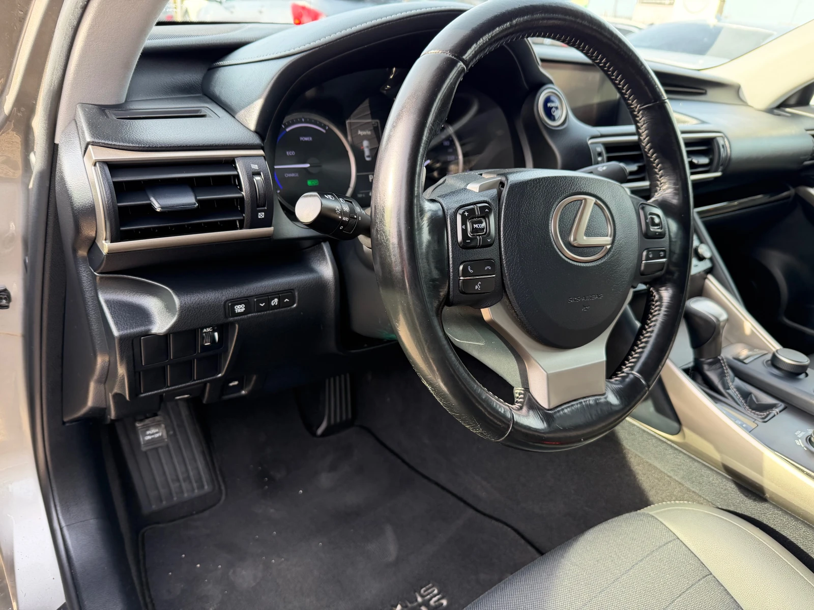 Lexus IS 300 2.5 HYBRID | Mobile.bg   9