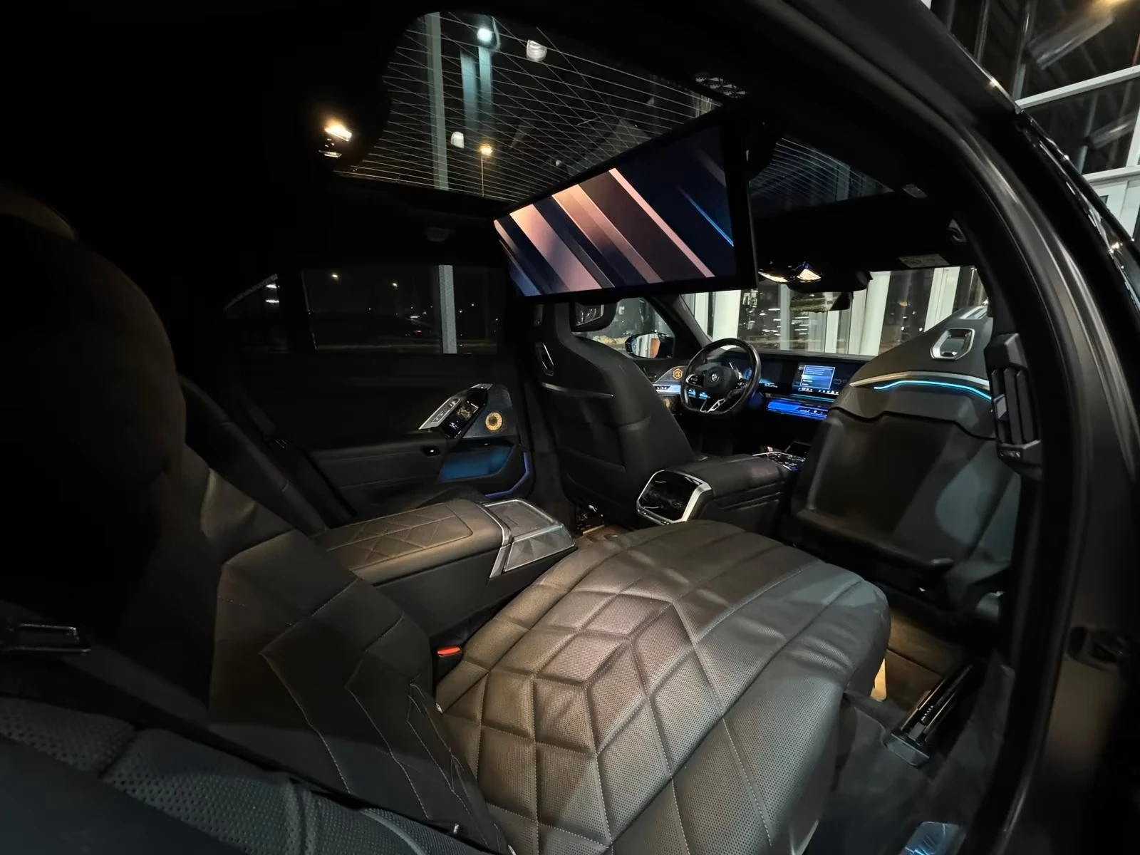 BMW 760 M760e Plug-in Hybrid xDrive - изображение 8