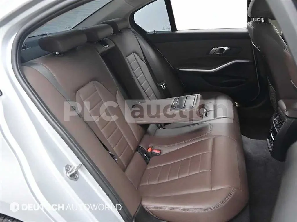 BMW 330 2020* HYBRID* HEAD-UP* КРАЙНА ЦЕНА, снимка 15 - Автомобили и джипове - 53916211